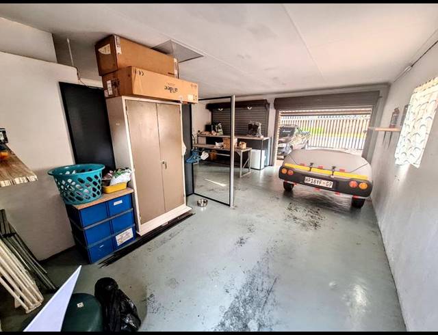 2 BEDROOM HOUSE FOR SALE IN NINAPARK